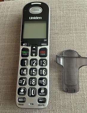 Uniden SSE series D3097 Loud & Clear cordless phone Extended Digital